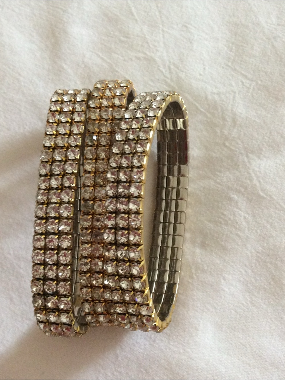 Gold and Clear Crystal Stretch Bangles - Women Jewelry- NWOT - Picture 2 of 3